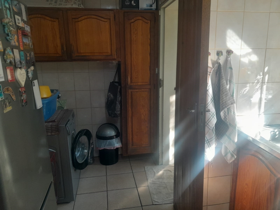 3 Bedroom Property for Sale in Rustenburg Central North West